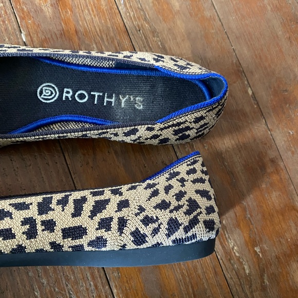 Rothys cheetah points 8 retired - Picture 4 of 6